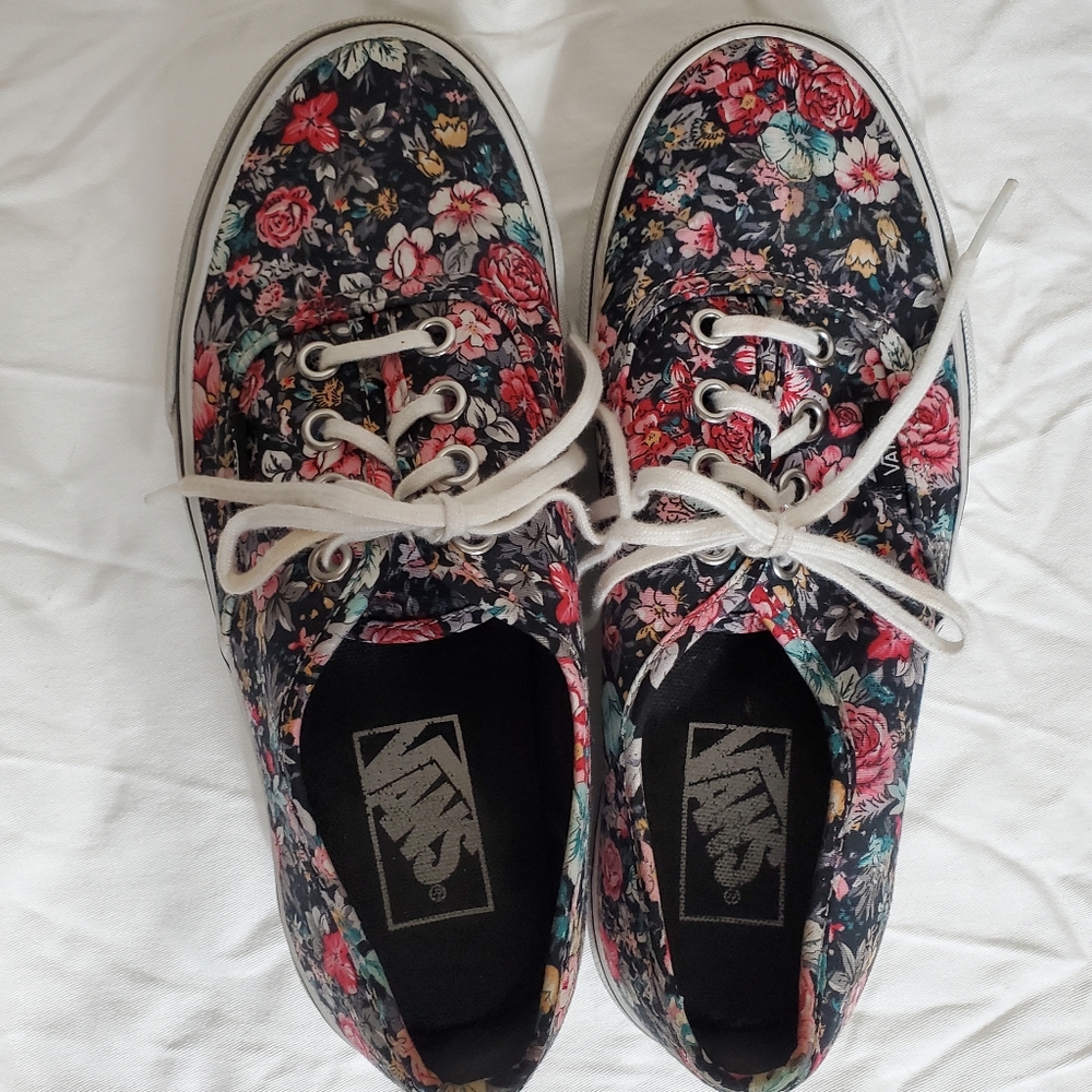 Floral vans